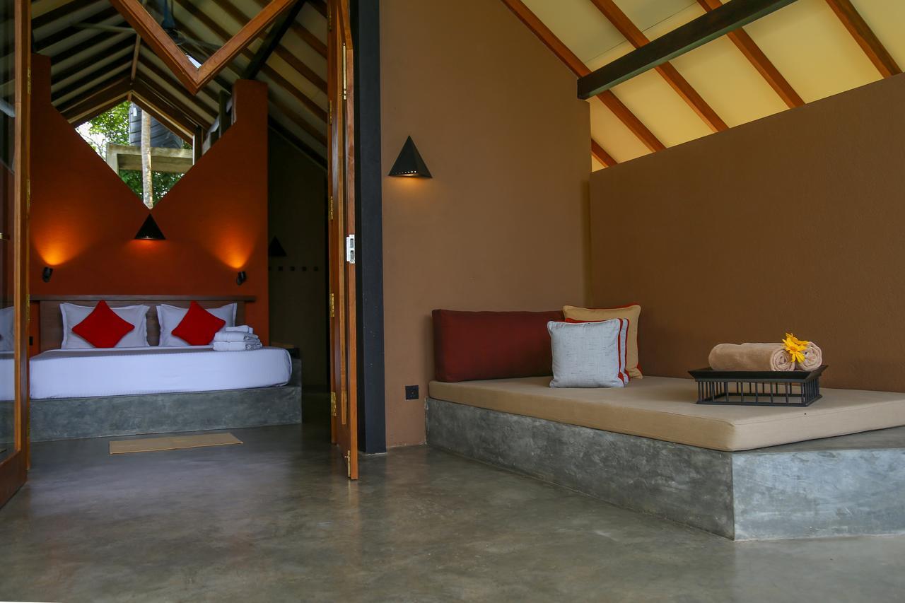 Nisala Villas Hikkaduwa Ngoại thất bức ảnh