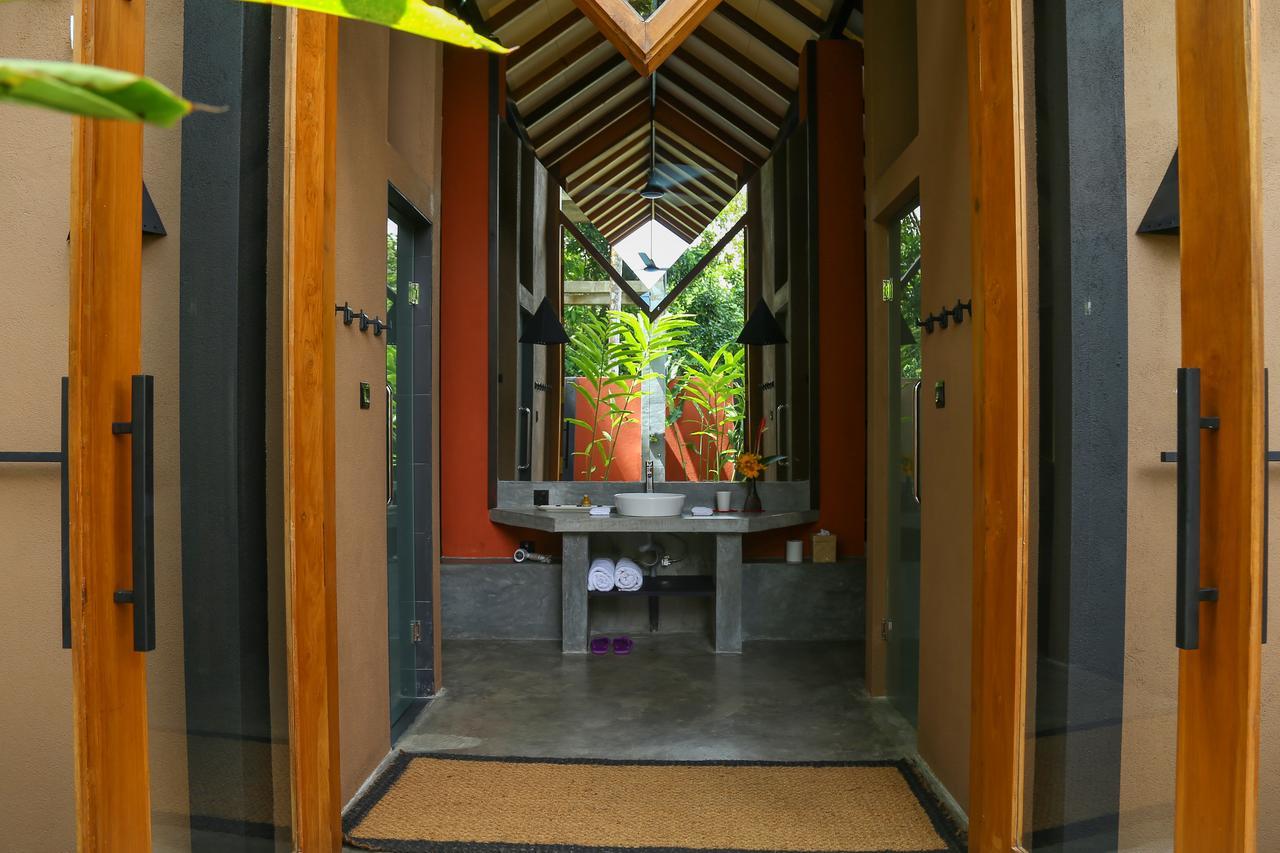 Nisala Villas Hikkaduwa Ngoại thất bức ảnh